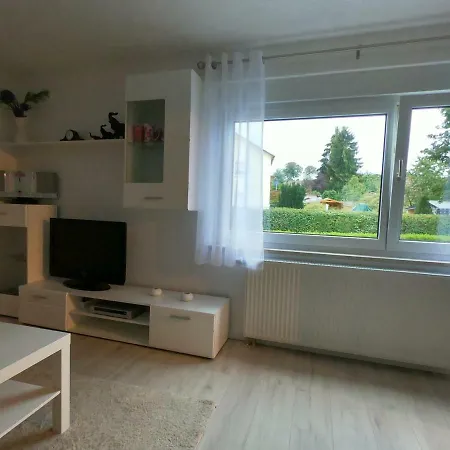 Moderne Helle 2,5 Zimmer Wohnung Mit Grossem Bad Und Kueche In Trossingen Extérieur photo