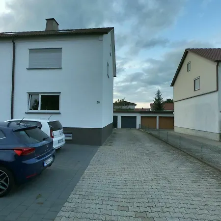 Moderne Helle 2,5 Zimmer Wohnung Mit Grossem Bad Und Kueche In Trossingen Extérieur photo