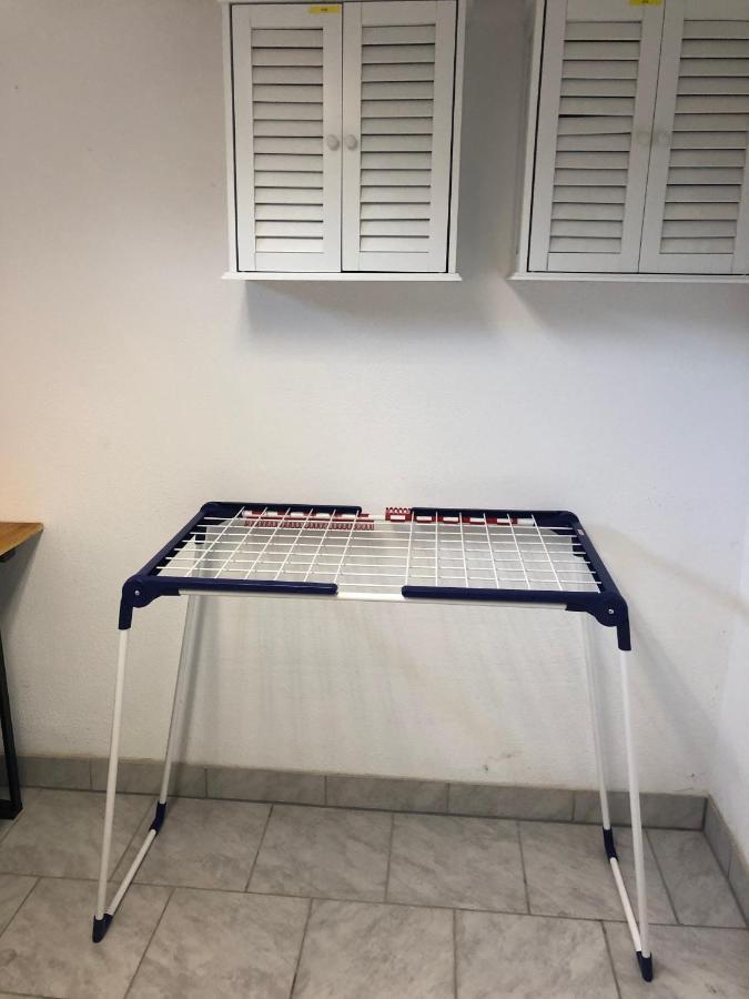 Moderne Helle 2,5 Mit Grossem Bad Und Kueche In Appartement Trossingen